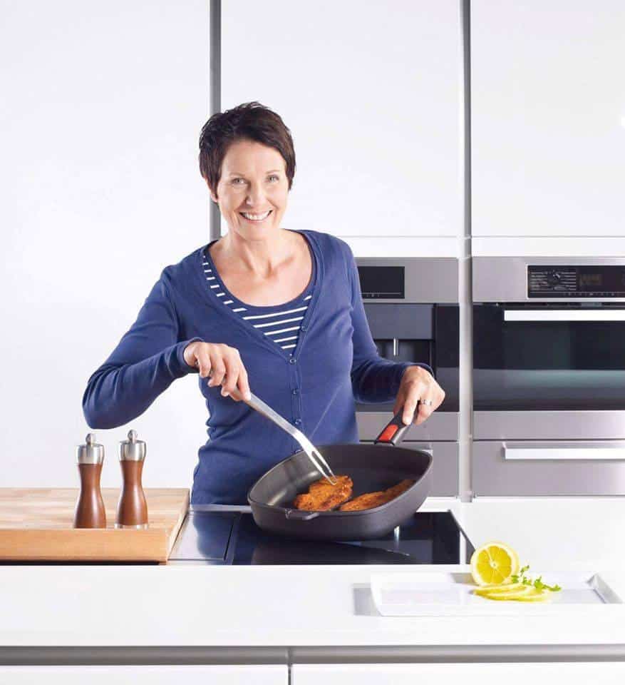 Chảo Woll Diamond Lite Pans Rectangular 1629DPIL 30x26cm Có Vung Kính Chảo Woll Diamond Lite Pans Rectangular 1629DPIL 30x26cm Có Vung Kính