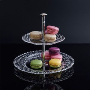 Bộ Đĩa 2 Tầng Nachtmann 78538 - 23cm, 32cm 3 Pha lê Nachtmann nhẹ mà bền, màu sắc và độ sáng bóng không bị mai một với thời gian. Nghiên cứu cho biết, bề mặt pha lê có độ chịu lực tốt, không dễ bị lực làm cho vỡ hoặc sứt mẻ. Dùng an toàn trong máy rửa bát. Quy trình sản xuất tự động và thân thiện với môi trường.