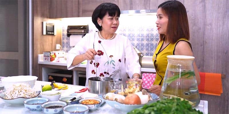 Vào bếp với Doanh Nhân - Món bánh cuốn tôm Moringa siêu ngon và bổ dưỡng cho bữa sáng 3 Vào bếp với Doanh Nhân - Món bánh cuốn tôm Moringa siêu ngon và bổ dưỡng cho bữa sáng