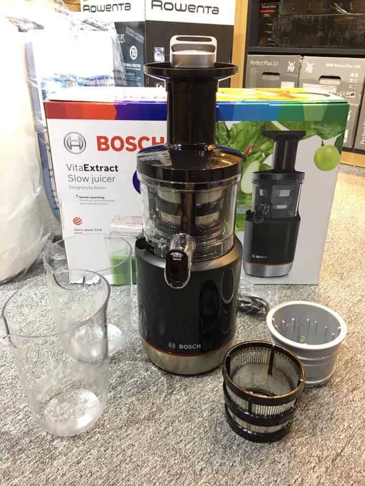 Máy Ép Chậm Trái Cây Bosch MESM731M - Black Máy Ép Chậm Trái Cây Bosch MESM731M - Black