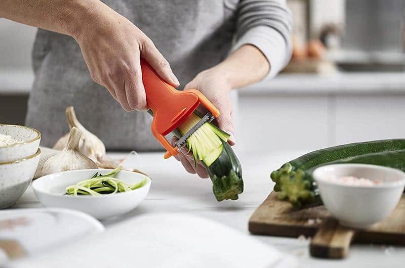 Dụng Cụ Nạo Rau Củ Quả Joseph Joseph 20168 SafeStore 10 Dụng Cụ Nạo Rau Củ Quả Joseph Joseph 20168 SafeStore
