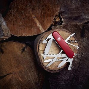 Dụng Cụ Đa Năng Victorinox Huntsman 1.3713 8 Dụng Cụ Đa Năng Victorinox Huntsman 1.3713