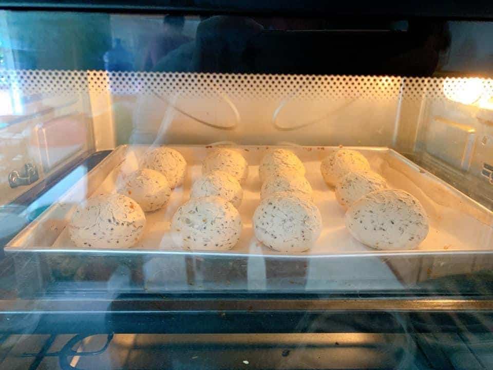 10+ Công Thức Làm Bánh Mì Bằng Lò Nướng Tại Nhà Cập Nhật Liên Tục 9 Cách làm bánh mì mè đen hàn quốc