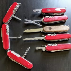 Dụng Cụ Đa Năng Victorinox Huntsman Blister 1.3713B1 7 Dụng Cụ Đa Năng Victorinox Huntsman Blister 1.3713B1