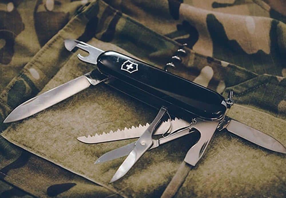 Dụng Cụ Đa Năng Victorinox Huntsman Nero 1.3713.3B1 Dụng Cụ Đa Năng Victorinox Huntsman Nero 1.3713.3B1