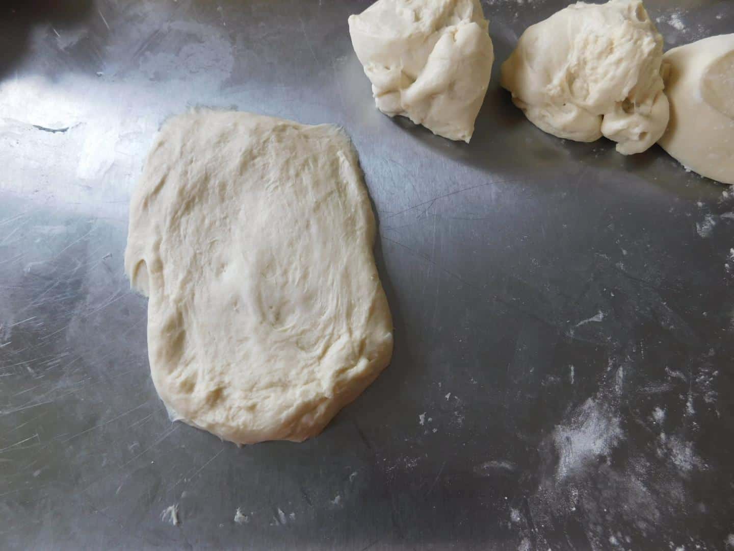 Hướng dẫn Cách Làm Bánh Mì Việt Nam Vỏ Giòn Ruột Xốp Không Phụ Gia 3 Hướng dẫn Cách Làm Bánh Mì Việt Nam