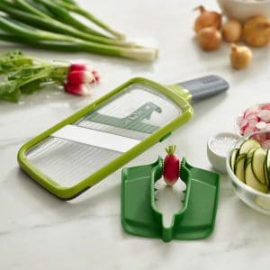 Dụng Cụ Cắt Lát Thực Phẩm Joseph Joseph Multi-Grip Mandolin 20141 Green 4 Joseph Joseph Multi Grip Mandolin 20141 5