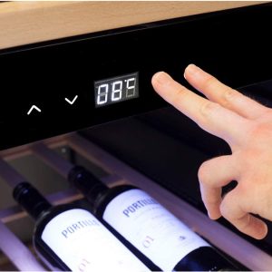 Tủ Bảo Quản Rượu Caso WineExclusive Smart 66 Chai-2