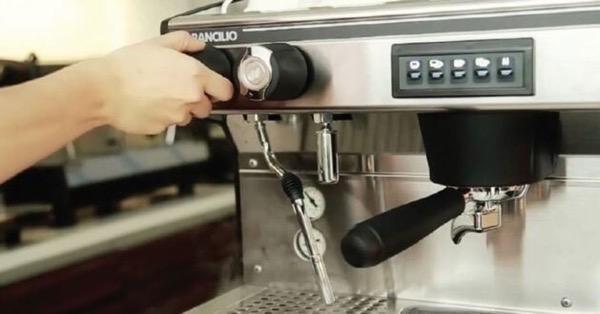 Các lỗi thường gặp và cách sửa máy pha cà phê espresso ngay tại nhà 1 Các lỗi thường gặp và cách sửa máy pha cà phê espresso ngay tại nhà
