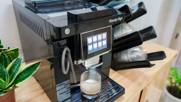10 Điều Cần Biết Khi Mua Máy Pha Cà Phê Tự Động 4 10 Điều Cần Biết Khi Mua Máy Pha Cà Phê Tự Động