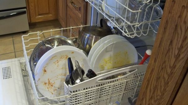 Cách Giải Quyết Lỗi Máy Rửa Bát Không Thoát Nước 7 Cách Giải Quyết Lỗi Máy Rửa Bát Không Thoát Nước