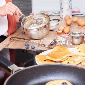 Muôi Múc Có Vành Roesle Cán Móc Các Kích Thước 8 Muôi Múc Có Vành Rosle Cán Móc Các Kích Thước