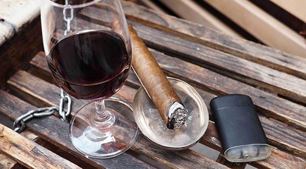 ket hop ruou vang va xi ga ngon nhat