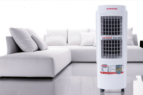 Quạt điều hòa nào tốt? Top 4 dòng quạt điều hòa được yêu thích nhất 4 Thiết kế gọn nhẹ, có bánh xe dễ dàng trong việc di chuyển